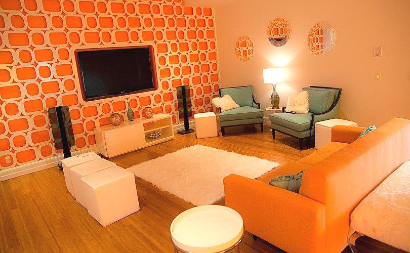 Ярко оранжевая квартира